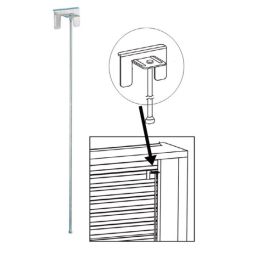 Safety hook for rod plastic roller shutters