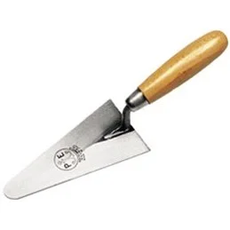 Ancora 914 trowel round tip wooden handle