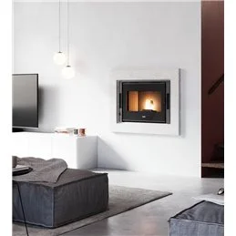 CADEL Zefiro 9 pellet fireplace insert – Power, elegance, and smart control