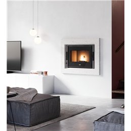 nserto camino a pellet CADEL Zefiro 9 – Potenza, eleganza e controllo smart