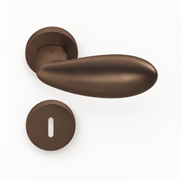 Colombo Design Drop LC45 R/RY – Pair of Sculptural Door Lever Knobs | Luca Colombo